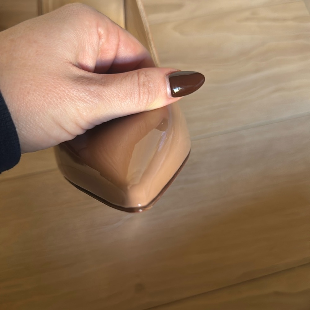 Louboutin So Kate Heels - Picture 9 of 11